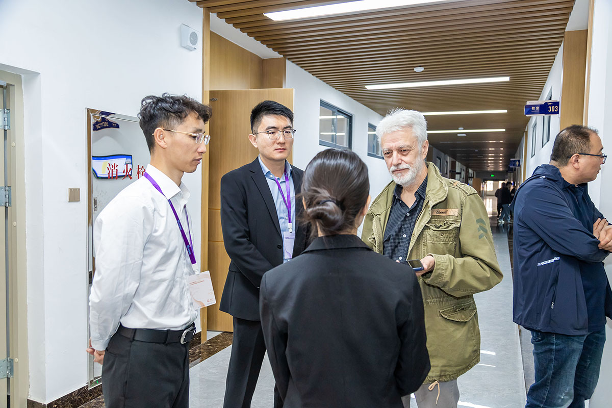 1745910041600918.jpg 3.jpg